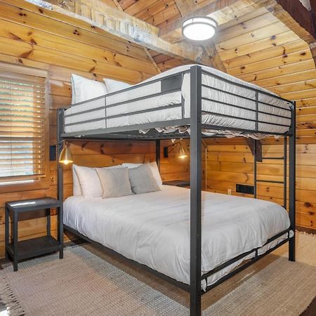 The Dudley Cabins By Avantstay Сивиървил Екстериор снимка